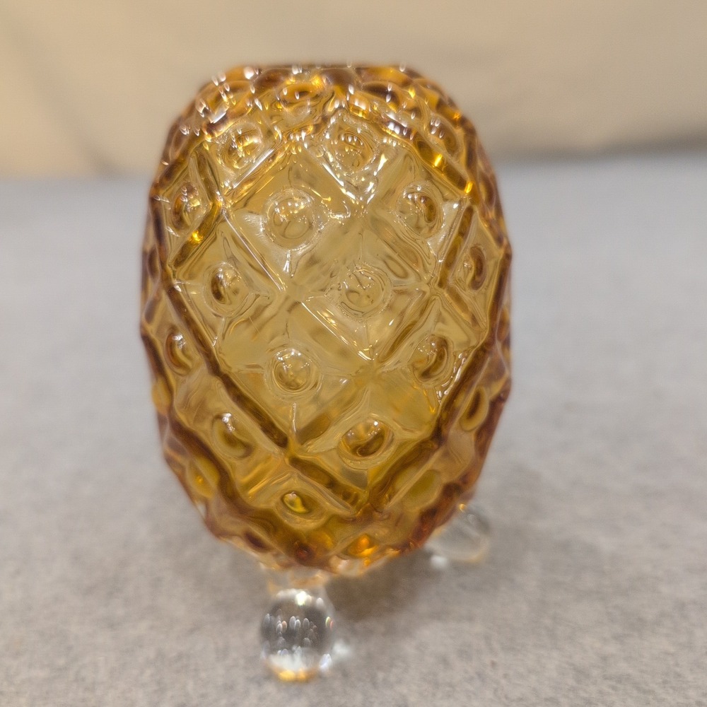 Fenton Amber Pineapple Art Glass Egg Three Footed Decorative Paperweight MCM - Picture 2 of 7